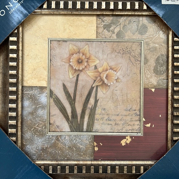 Daffodils wall art in glass frame, New in original packaging - Picture 3 of 16